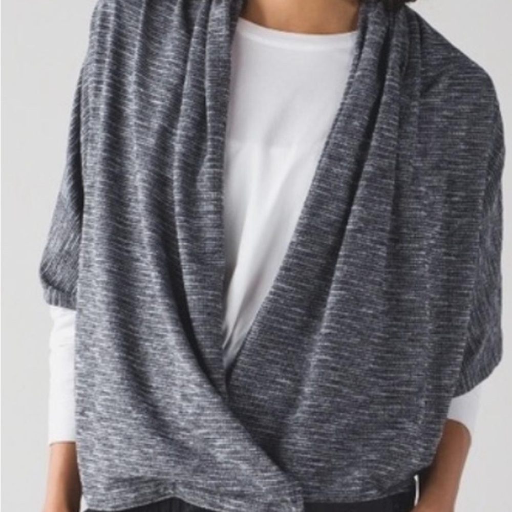 Lululemon Vinyasa Scarf